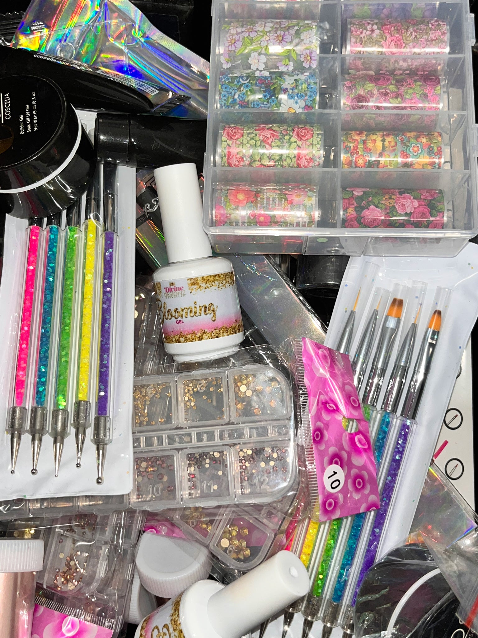 Balaji Box Nail Art Kit Includes Design Glitter Beads Stamping Glue MakeUp  Cosmetic Set, box size- 16/10.5 (Multi) : Amazon.in: Beauty